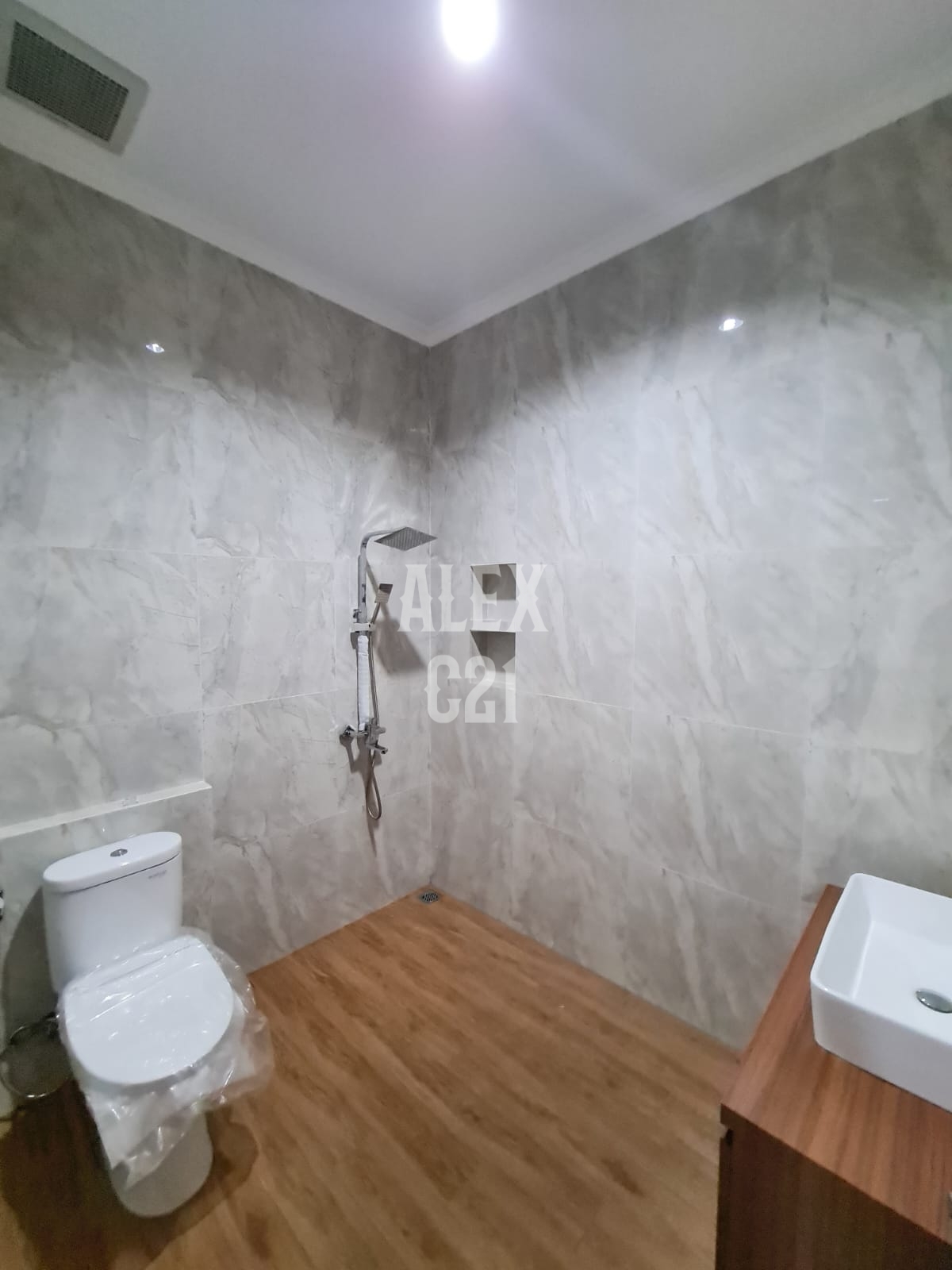 Dijual rumah baru Ciledug, Tangerang Kota