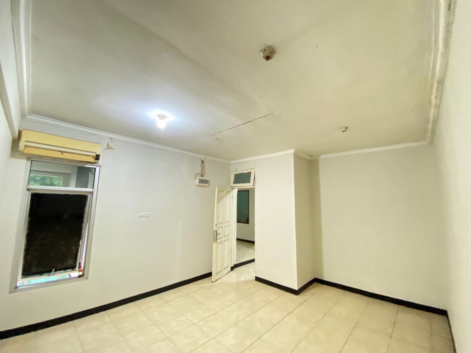 Dijual ruko di M.Kahfi, Ciganjur, Jagakarsa, Jakarta Selatan