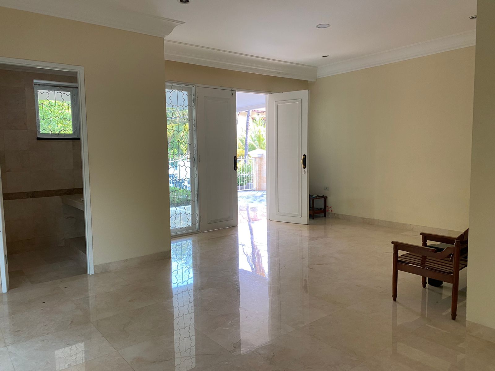 Disewakan rumah mewah di Sunter Agung Podomoro, Sunter Agung