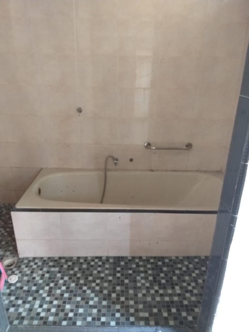 Dijual 4 ruko gandeng hook di M kahfi, Ciganjur, Jagakarsa