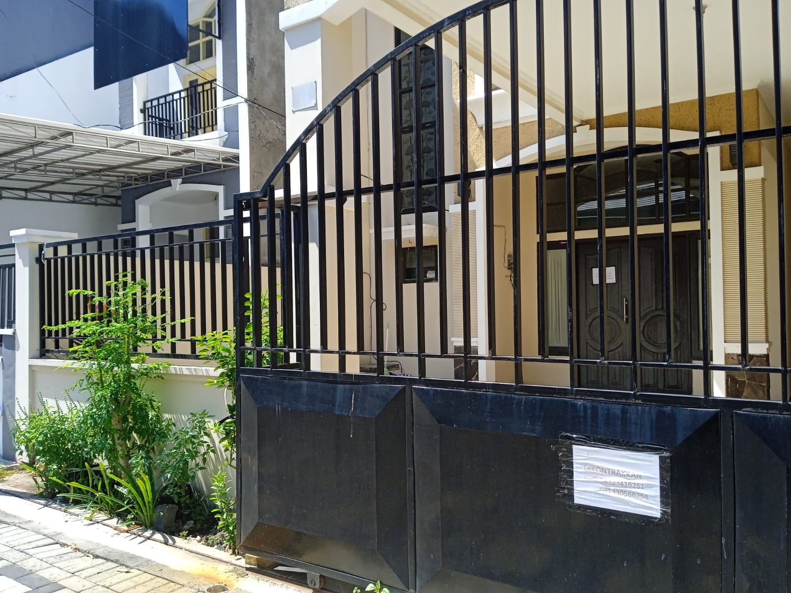 rumah disewakan kebonsari elveka surabaya