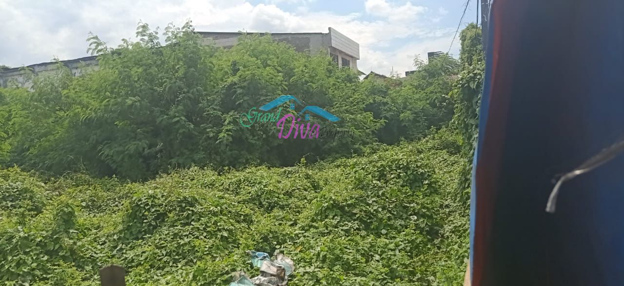 TANAH DI JALAN UTAMA DEKAT PASAR DAN STASIUN KRANJI