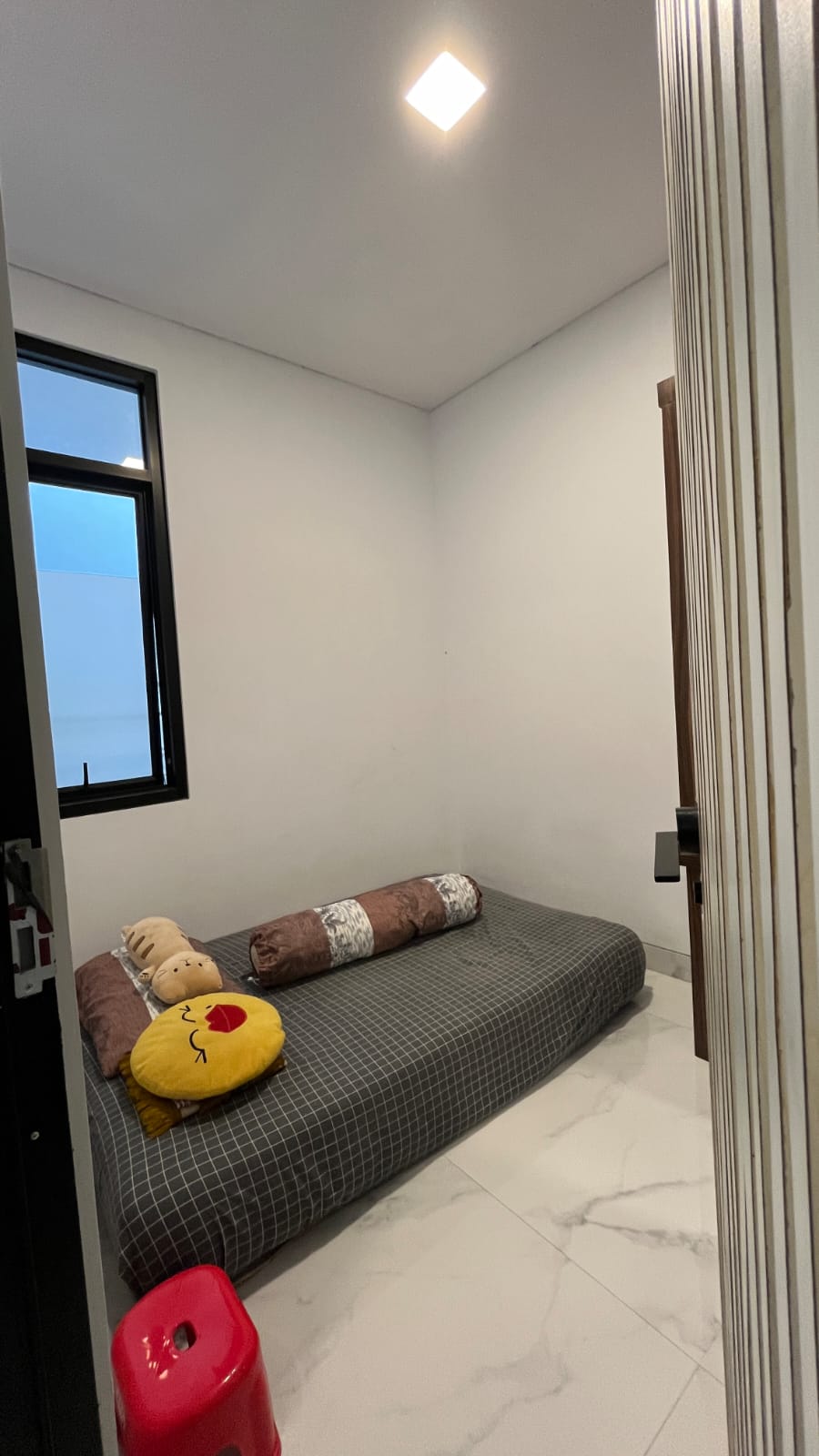 Rumah modern minimalis 3 lantai dekat POLBAN Ciwaruga Parongpong