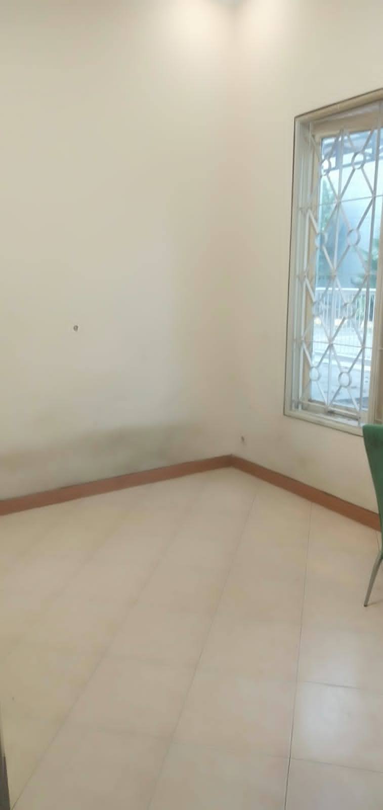 Disewakan Rumah RUNGKUT MAPAN TENGAH Surabaya