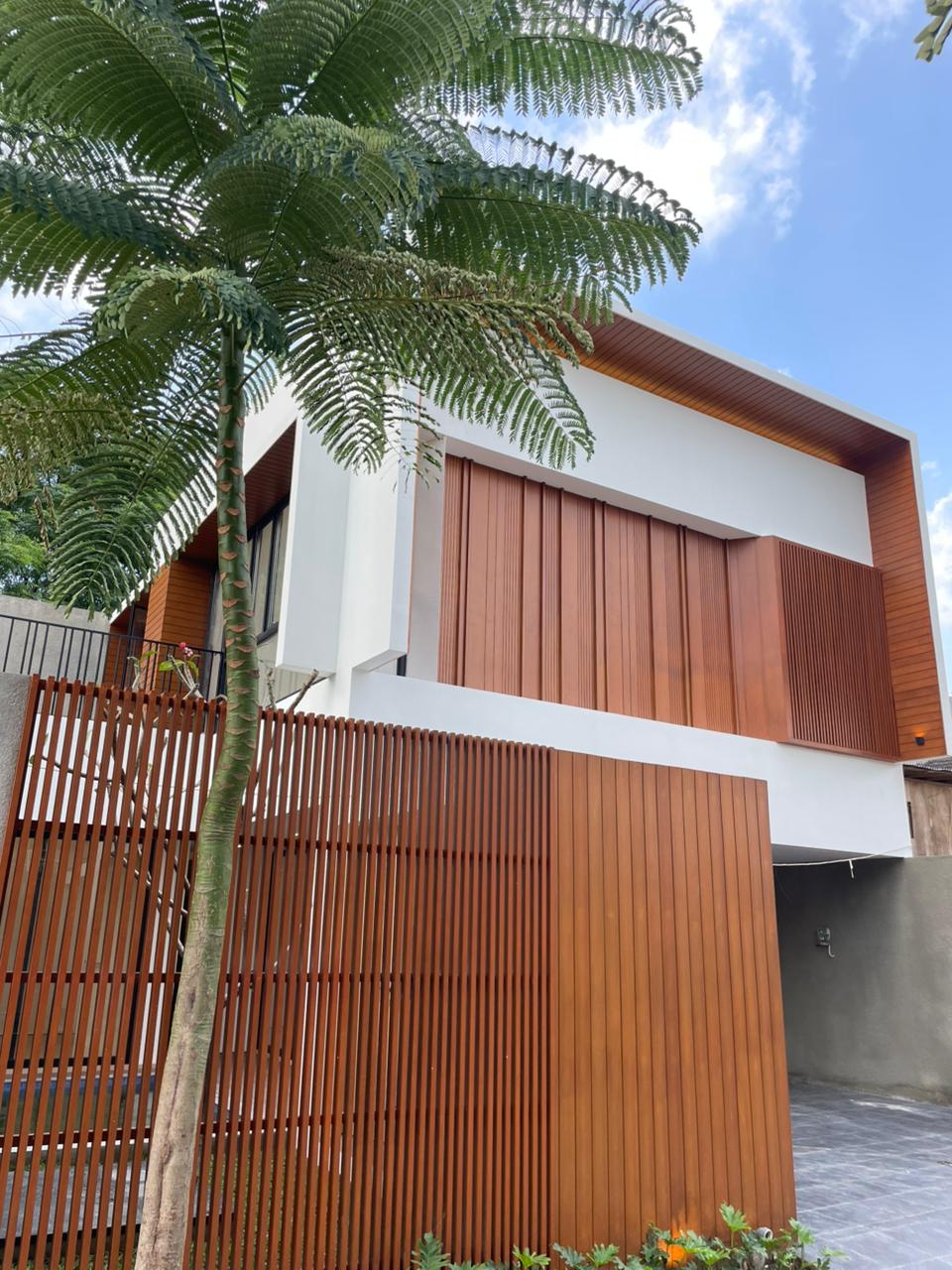 Rumah Mewah Progres Bangun dekat Kampus UGM Yogyakarta