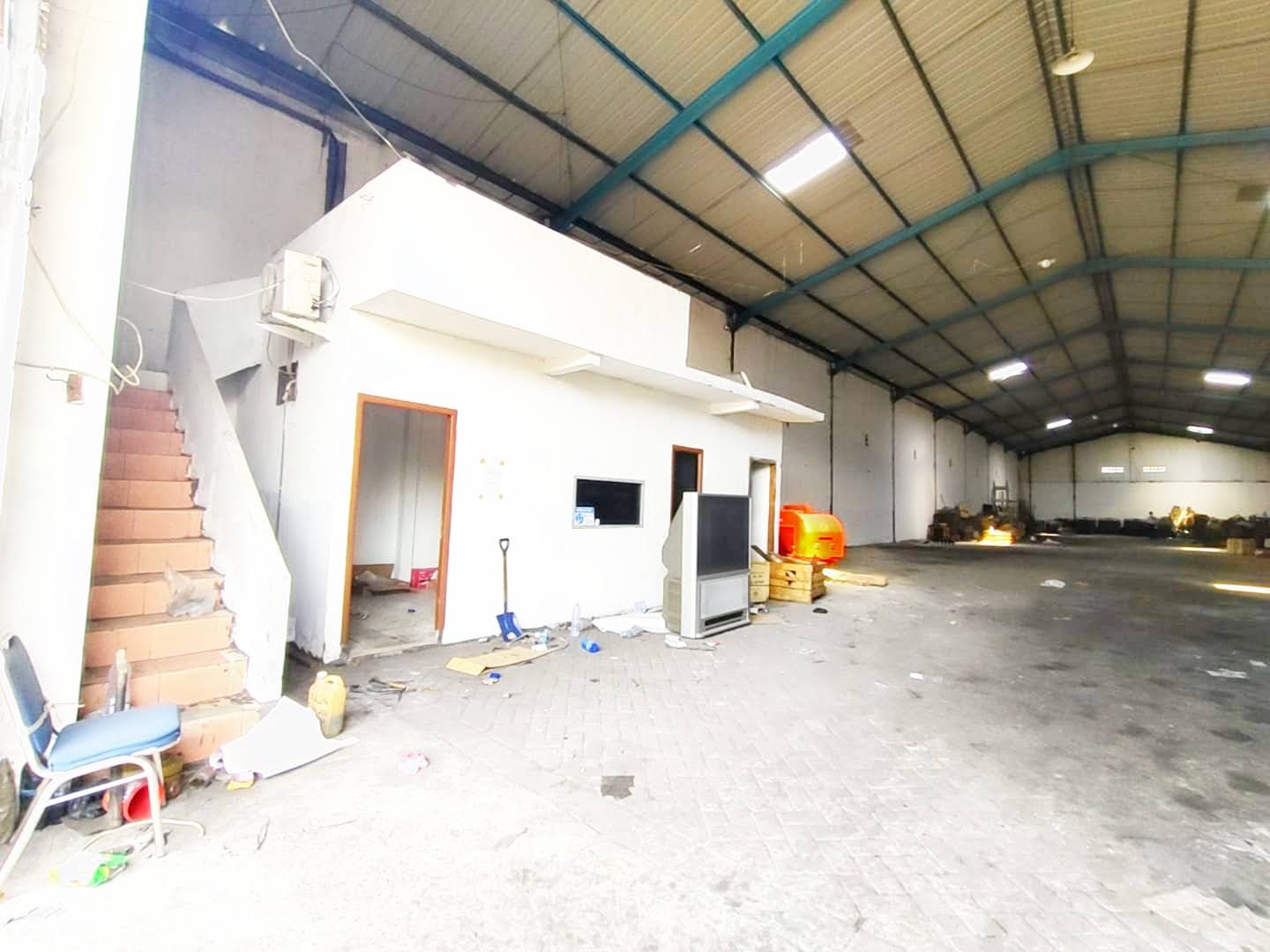 Dijual gudang ROMOKALISARI , BUMI MASPION Surabaya