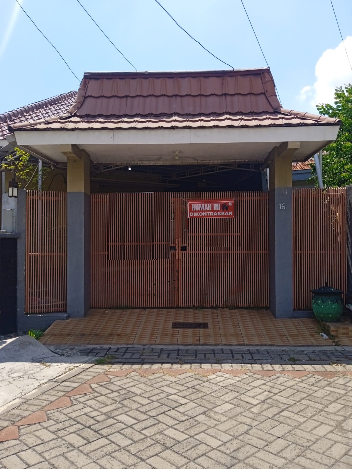 rumah disewakan kebonsari elveka surabaya