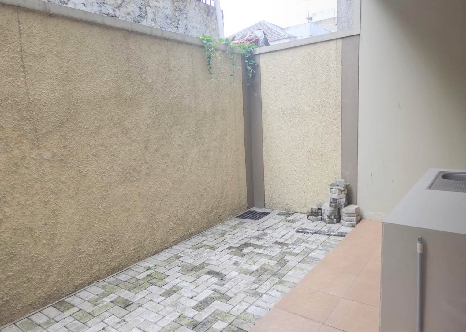 Jual 3 ruko gandeng baru di Rawa Bunga, Jatinegara Jakarta Timur