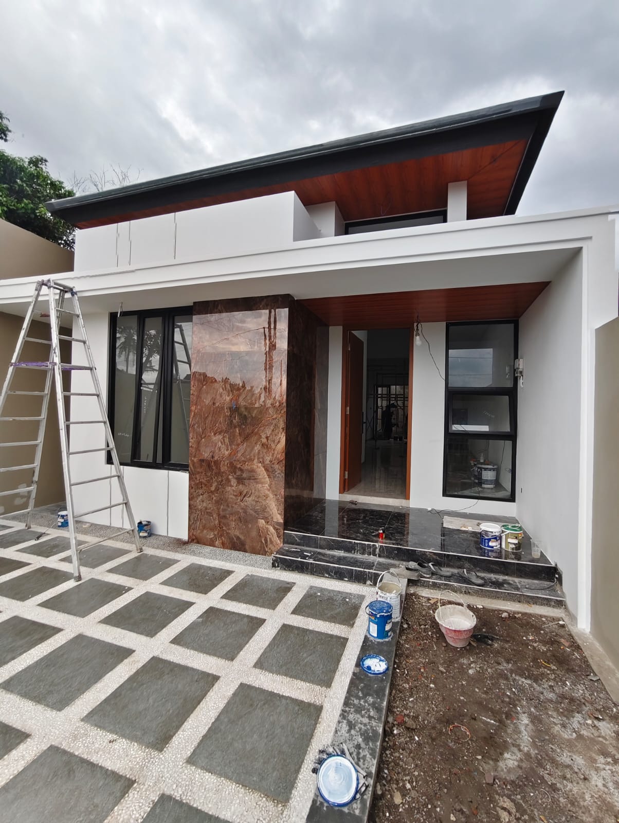 Rumah Modern dekat Pasar Gentan Jl Kaliurang km 10