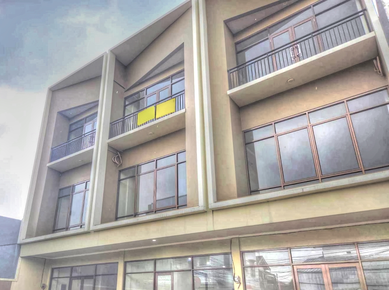 Jual 3 ruko gandeng baru di Rawa Bunga, Jatinegara, Jakarta Timu