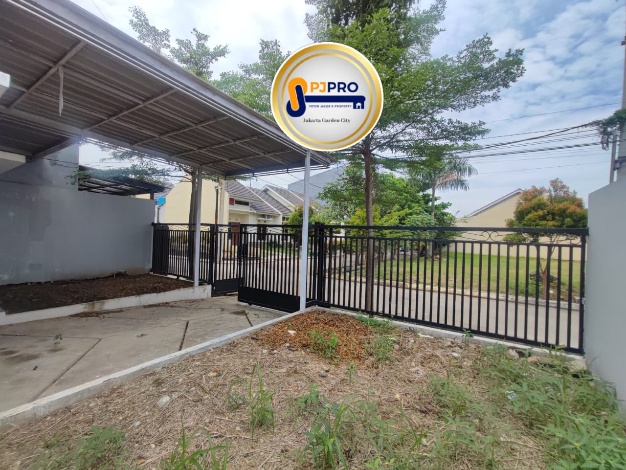 Dijual Rumah Minimalis dengan Harga Murah di Grand Mahkota 1