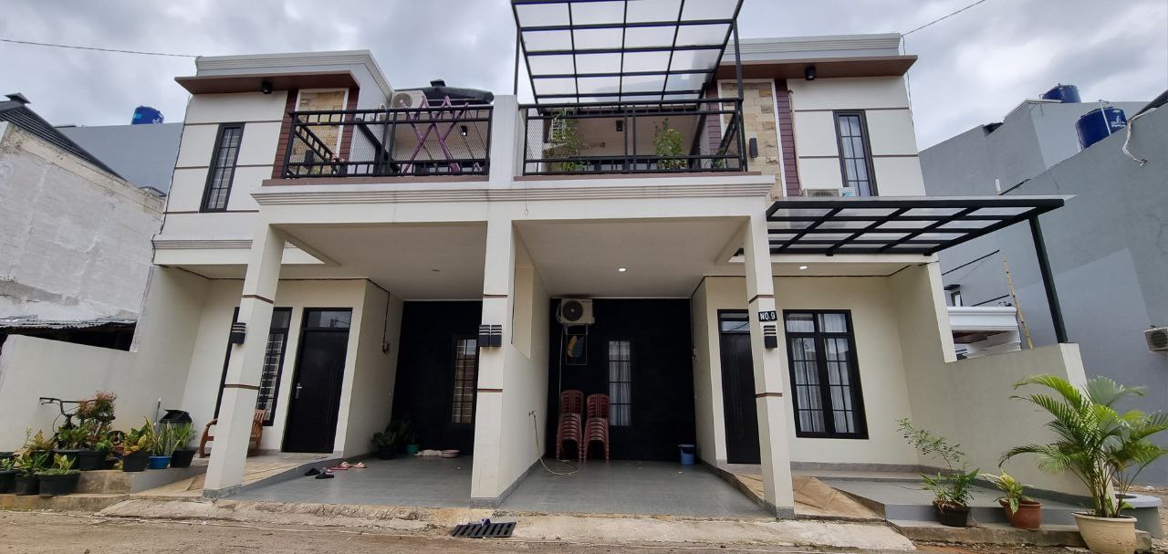 RUMAH BERNUANSA BALI DI JALAN RADAR AURI CIJAGO KOTA DEPOK