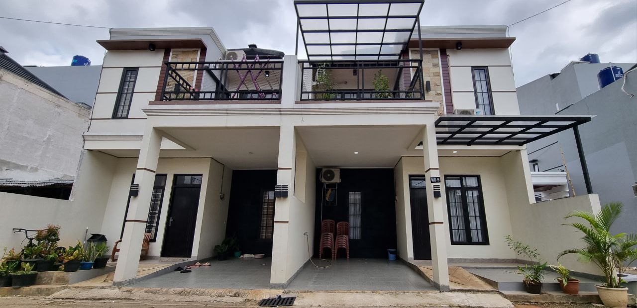 RUMAH BERNUANSA BALI DI JALAN RADAR AURI CIJAGO KOTA DEPOK