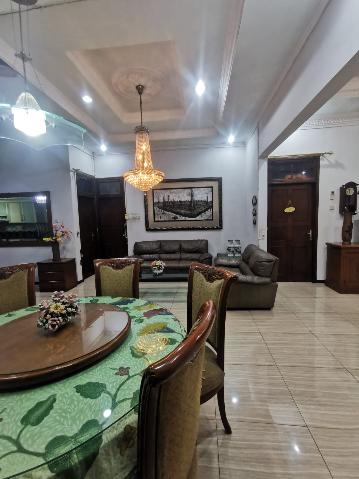 Jual Rumah di Cempaka Putih Barat, Jakarta Pusat