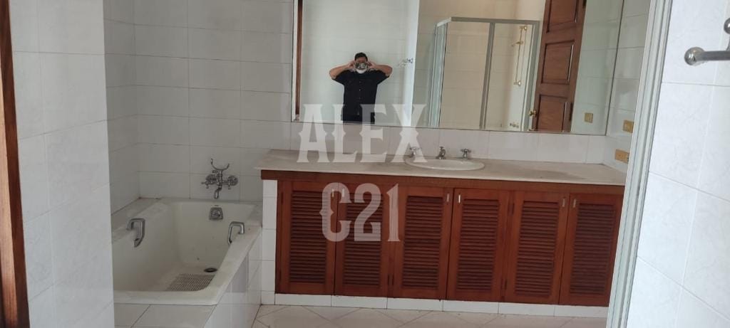 Jual rumah Patra Kuningan, Komplek Menteri Rasuna Said, Kuningan