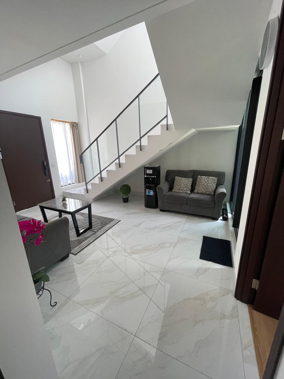 Jual rumah cluster Aerra by Eonna di BSD, Cicalengka, Tangerang