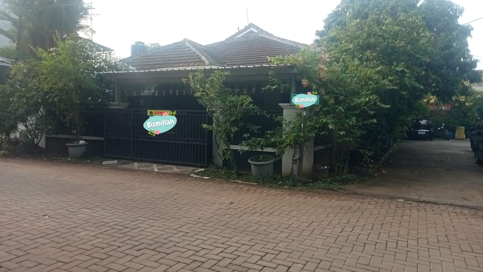 Rumah 2Lt cash/kpr dalam perumahan Puri Mas Depok