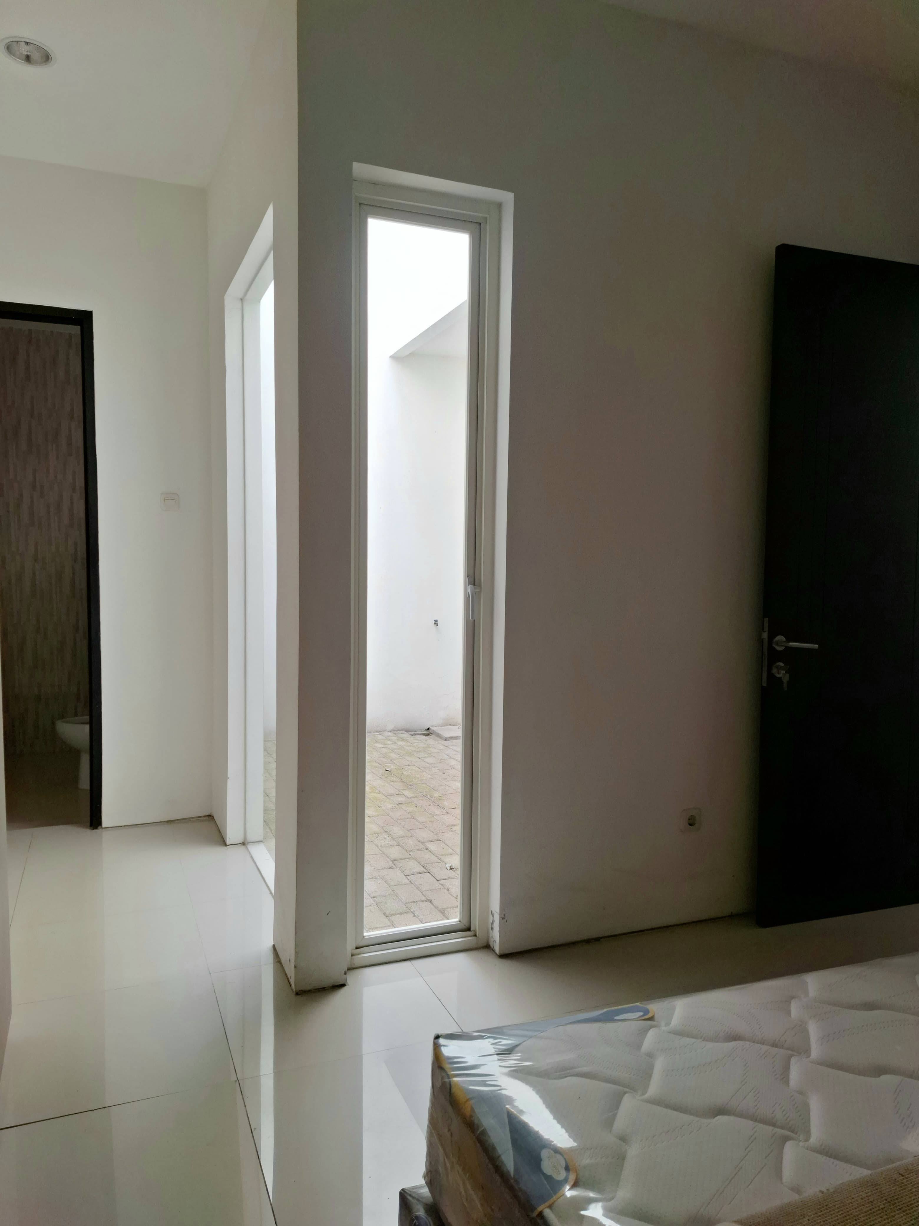 JUAL DE CASA RESIDENCE LAKARSANTRI, SURABAYA rumah baru