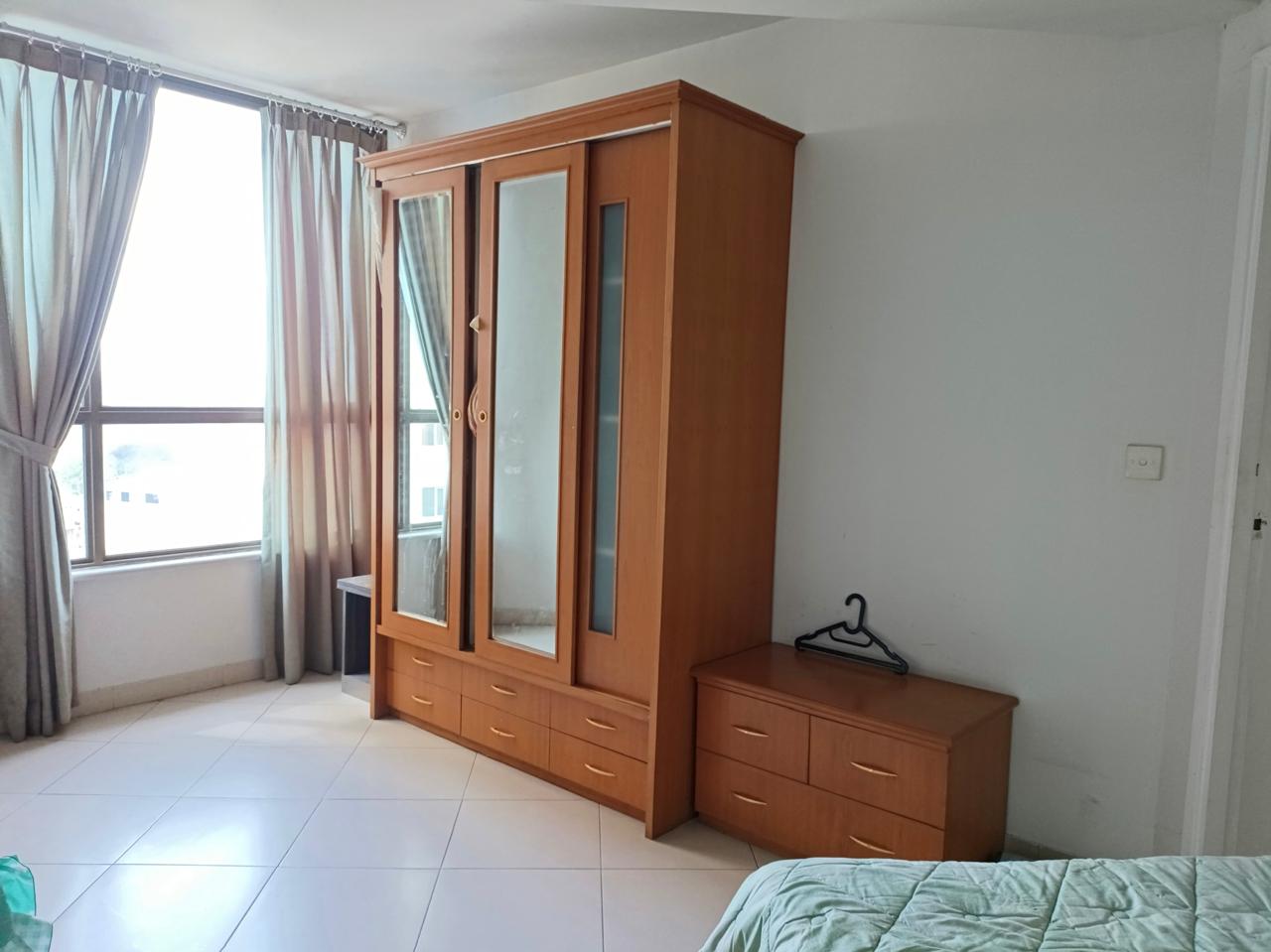 Jual apartemen strategis di Taman Rasuna Said Tower 12