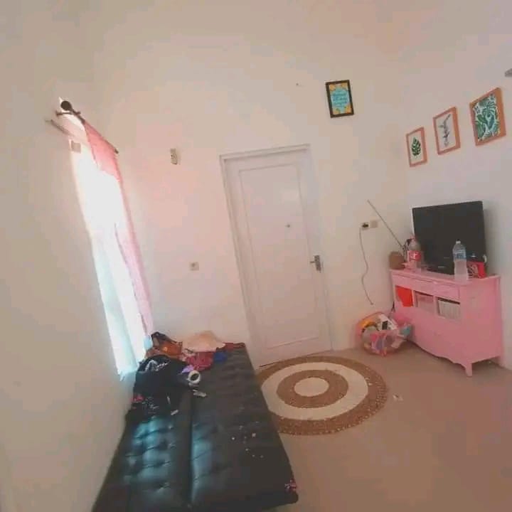 Dijual bawah pasaran rumah second dalam cluster di Sawangan Depo