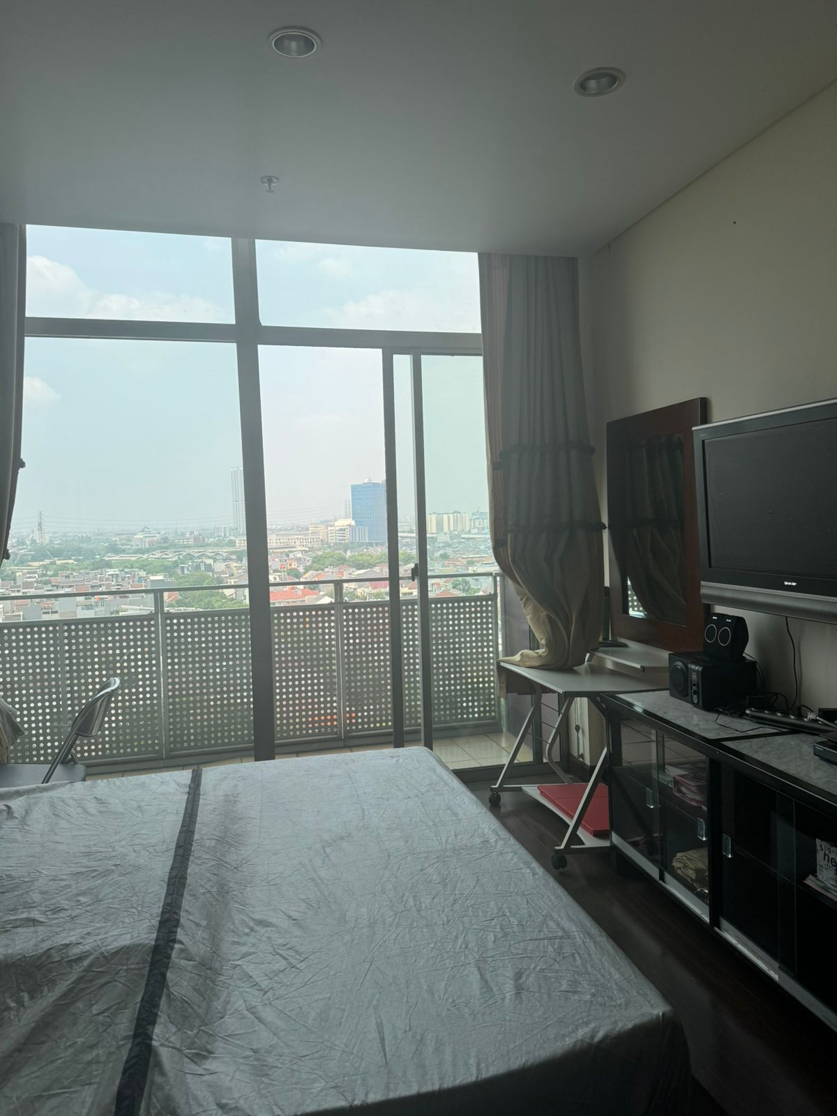 Dijual apartemen The Summit Kelapa Gading 3BR furnished