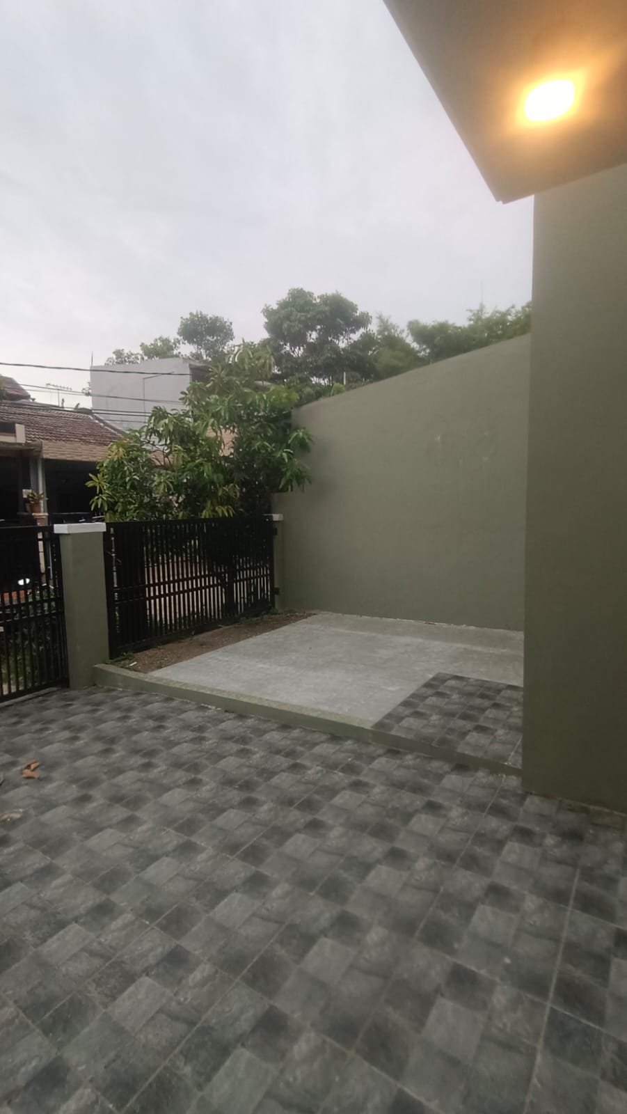 Jual Rumah siap huni di Bekasi Timur Regency Blok F, Cimuning