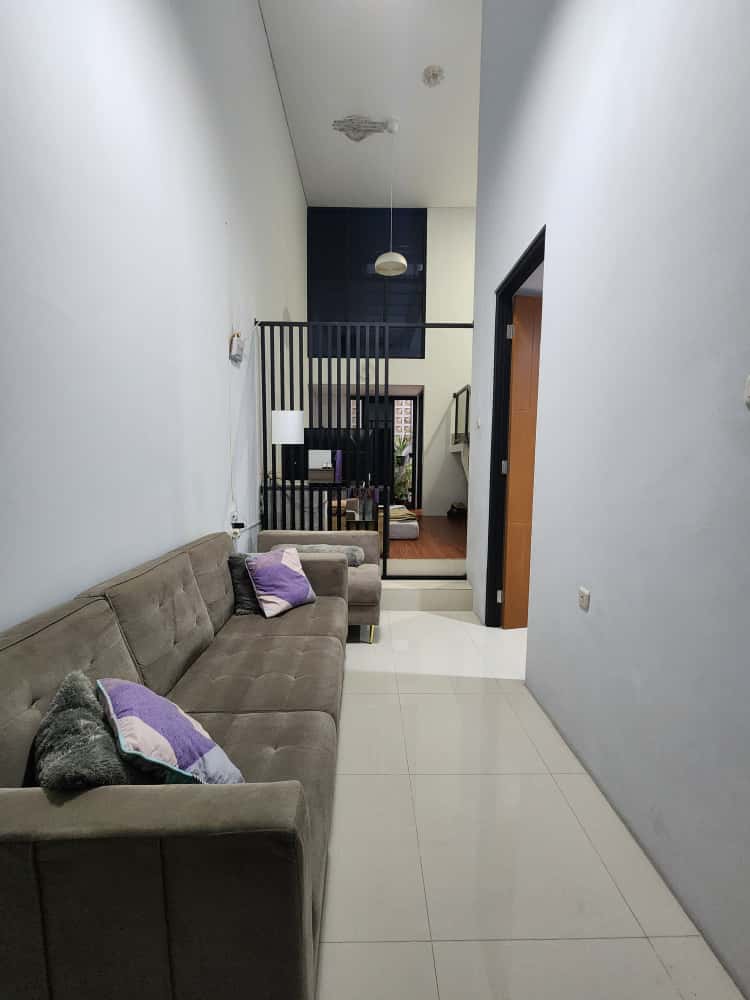 Rumah nyaman terawat di Komplek Bumi Adipura, Gedebage Bandung