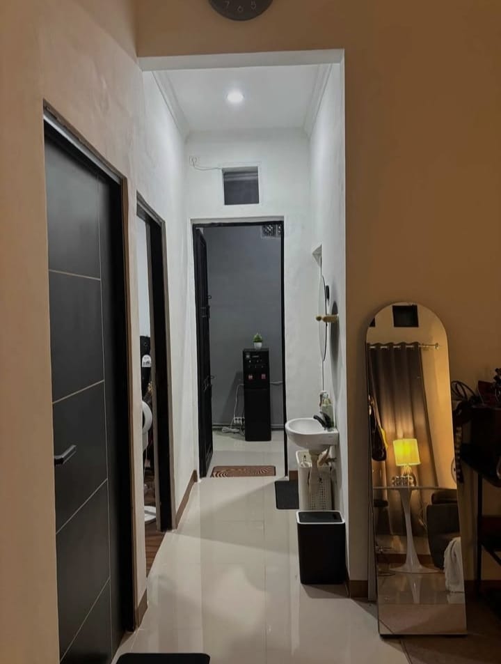 Dijual Rumah Strategis Kelapa Dua Depok Rumbut dekat Kalisari Ci