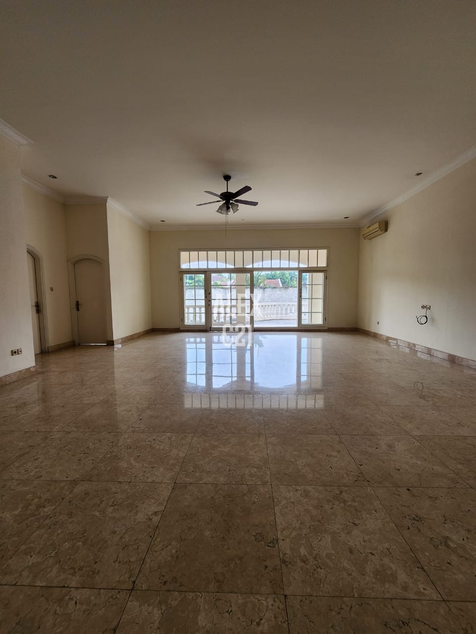 Sewa rumah mewah di Cipete, Jakarta Selatan