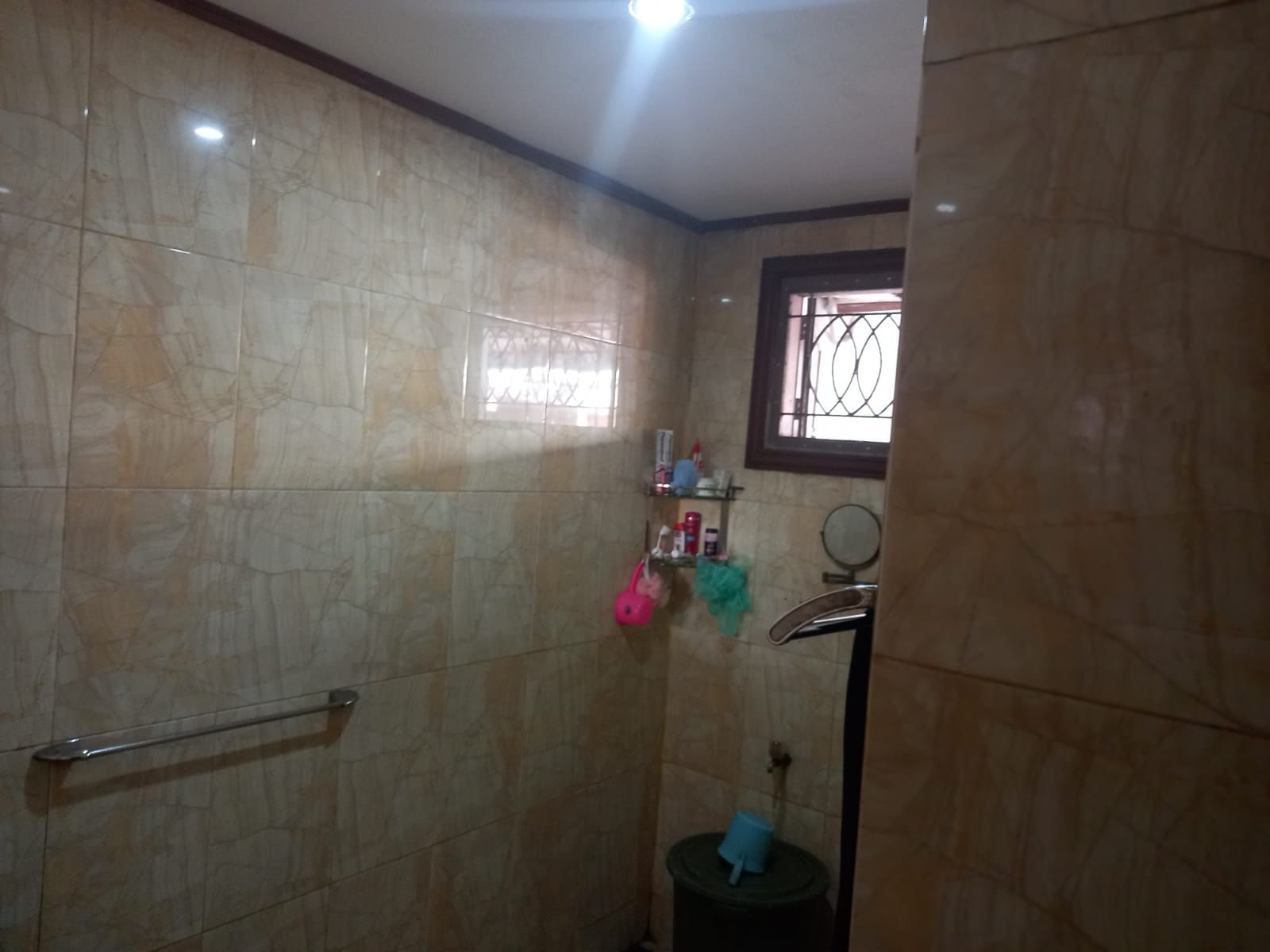 Jual Rumah di Jalan Cempaka Putih Raya, Jakarta Pusat