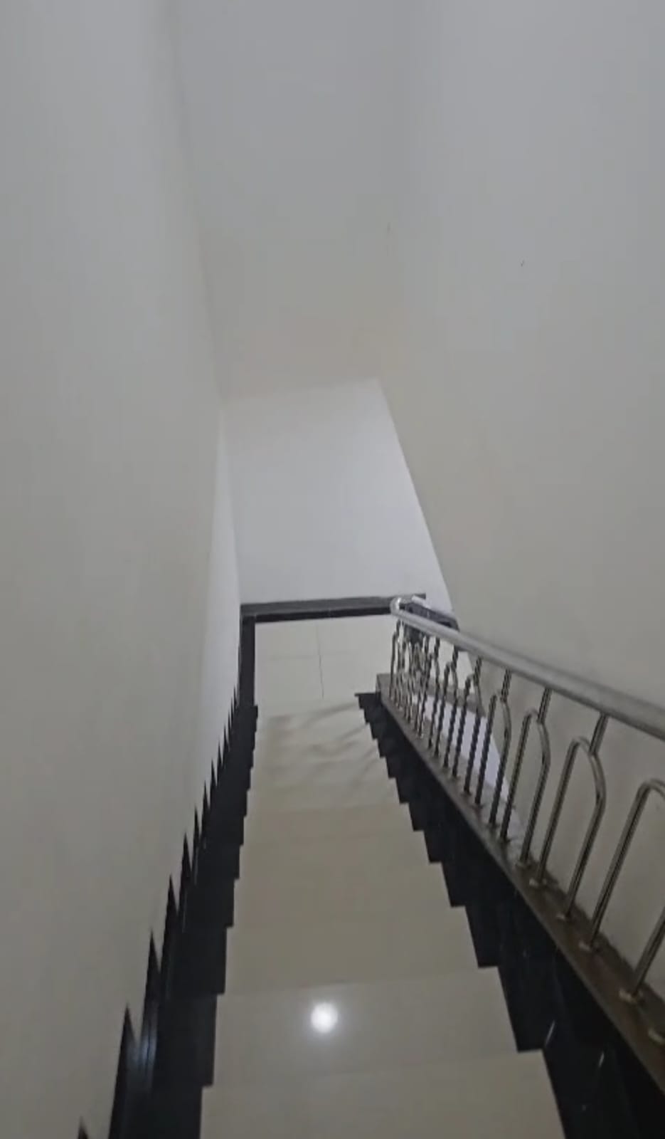 Dijual ruko siap pakai di Danau Sunter Utara