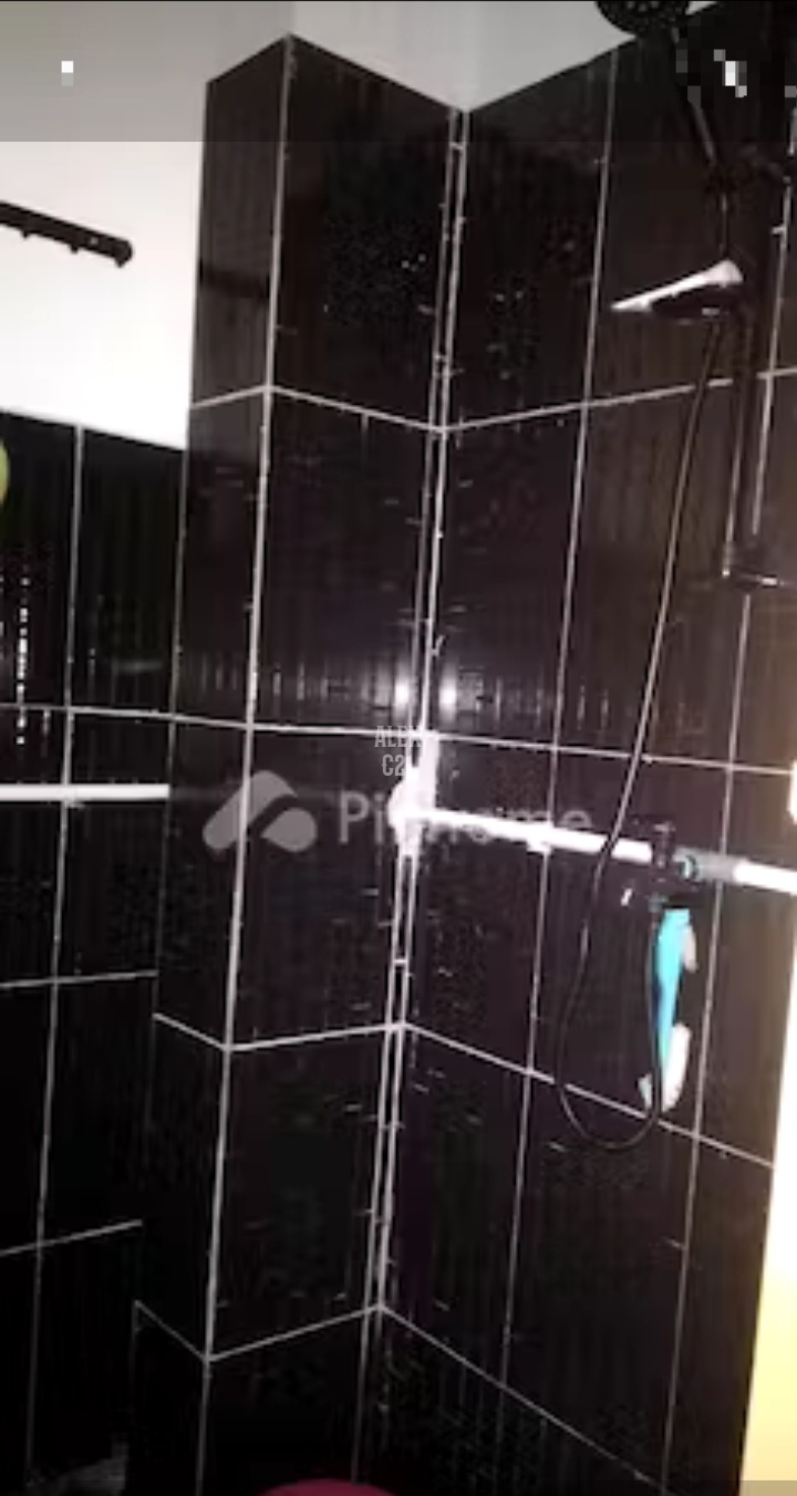 Jual rumah di Setia Budi hitung tanah, Jakarta Selatan