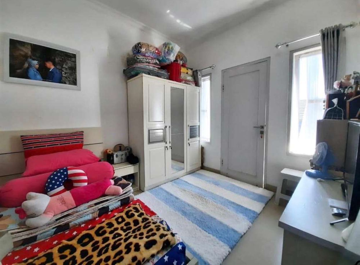 Jual cepat rumah termurah di Komplek Santosa Asih Cipamokolan