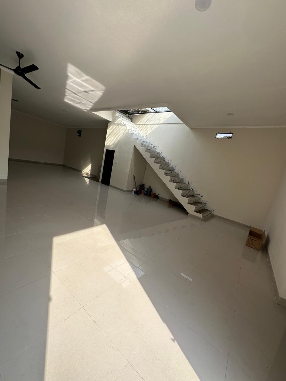 Dijual gudang bagus siap pakai di Tarumajaya Bekasi