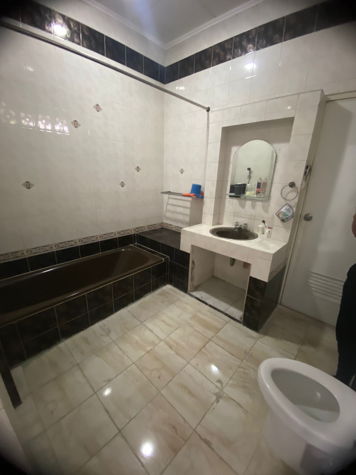 Sewa Rumah di Agung Podomoro, Sunter, Jakarta Utara