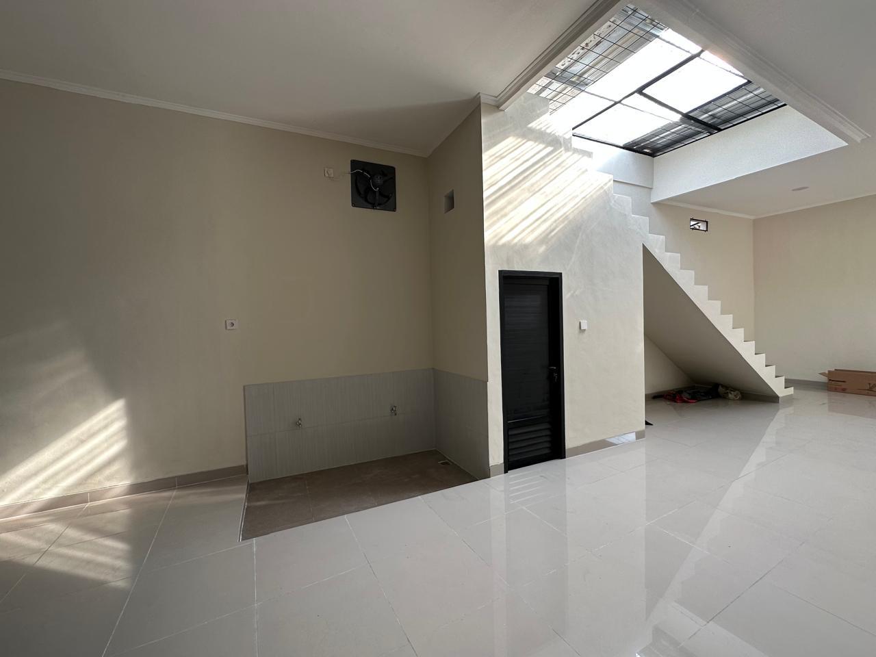 Dijual gudang bagus siap pakai di Tarumajaya Bekasi