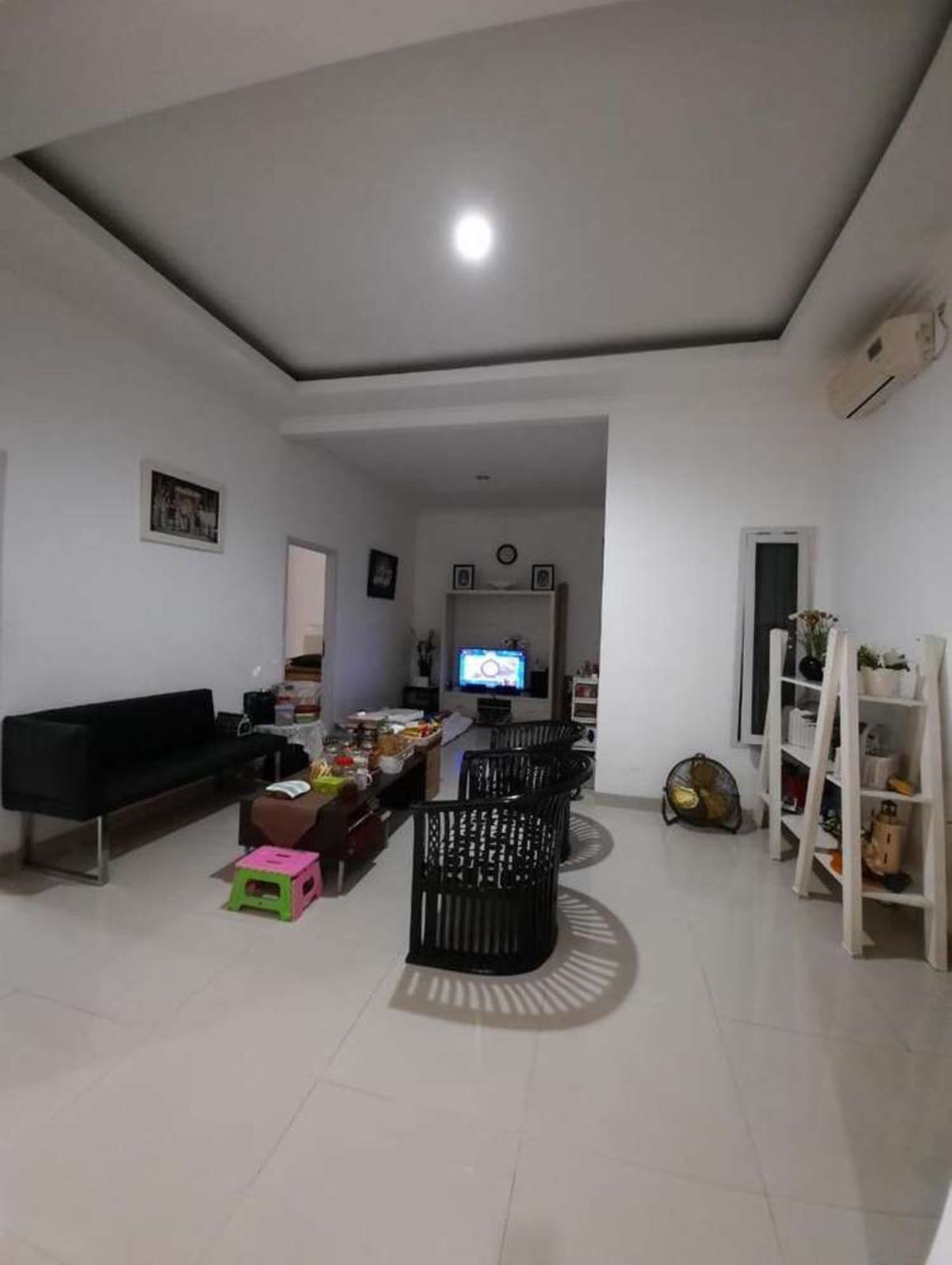 Jual cepat rumah termurah di Komplek Santosa Asih Cipamokolan