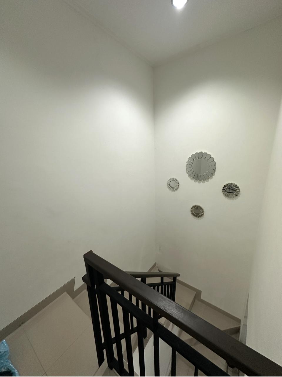 Jual cepat rumah modern di PIK 2 Cluster California, Teluknaga