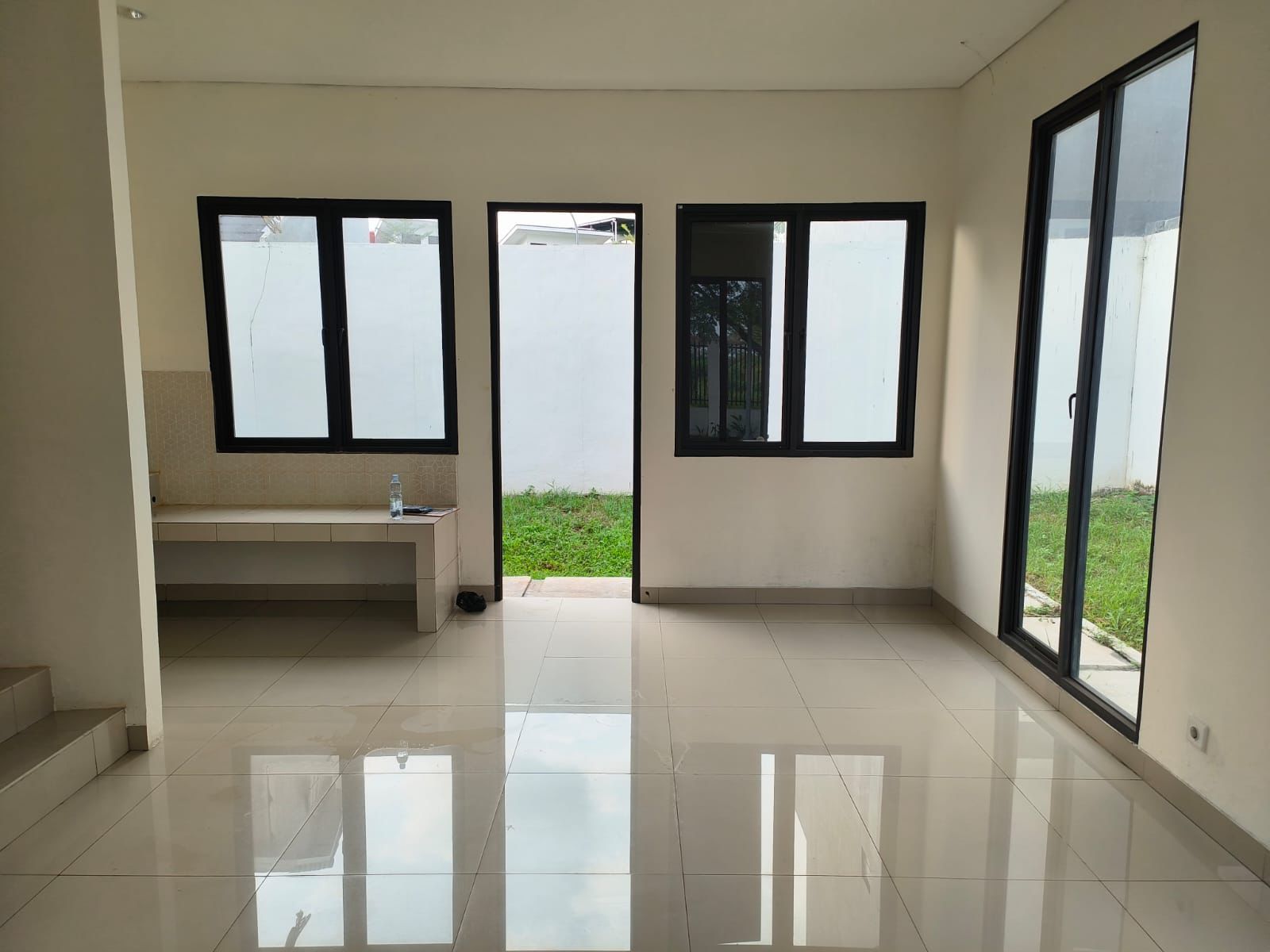 Jual rumah hook dan brand new di Cluster Shinano JGC, Cakung