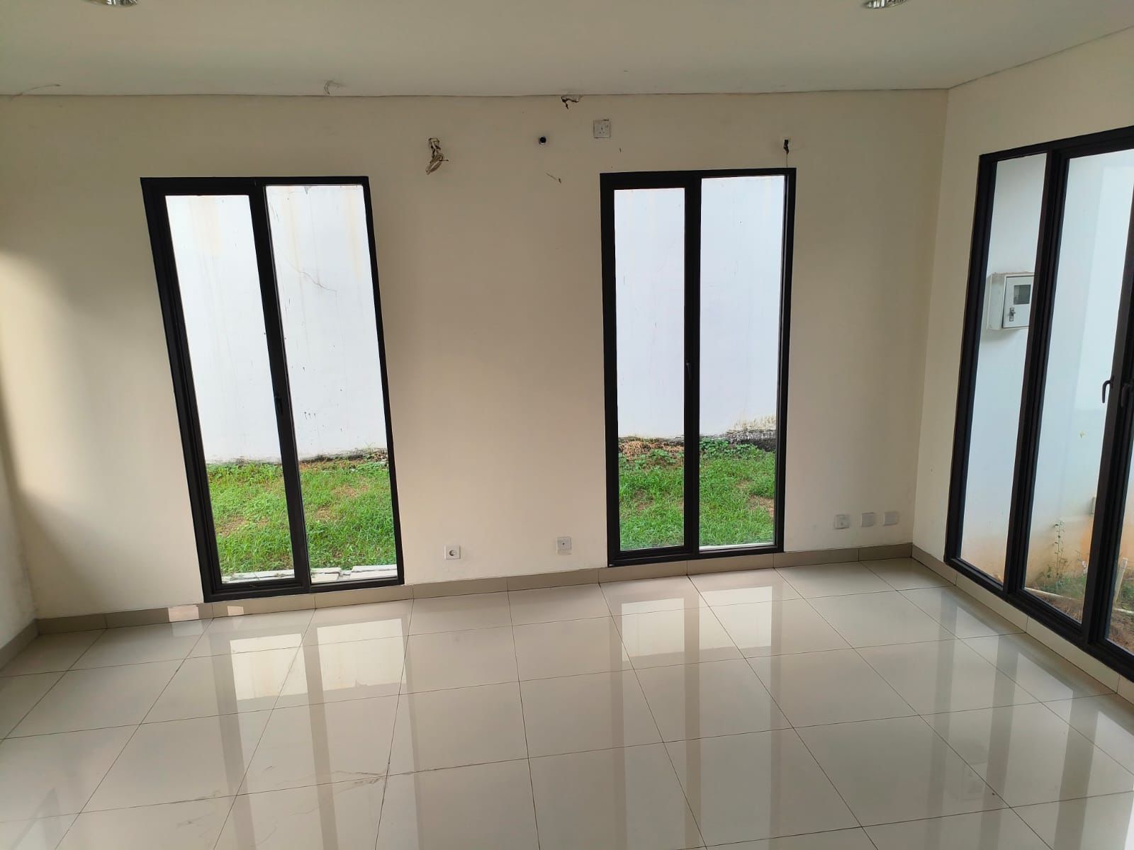 Jual rumah hook dan brand new di Cluster Shinano JGC, Cakung