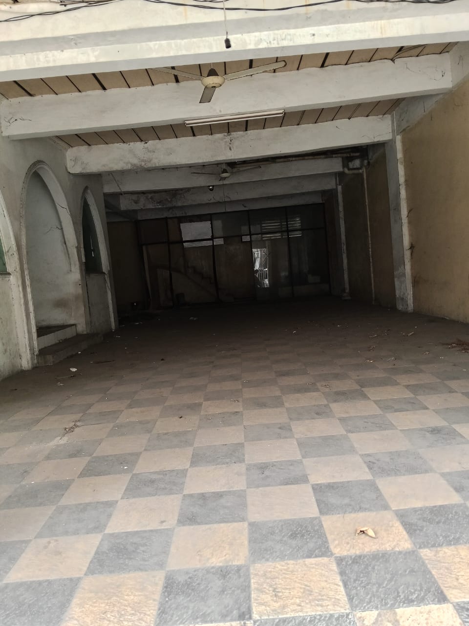 Sewa  3 unit ruko gandeng di Jl Kebon Bawang III, Tj Priok