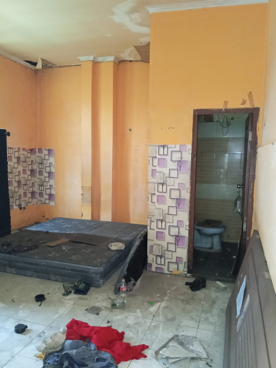 Sewa  3 unit ruko gandeng di Kebon Bawang, Tanjung Priok