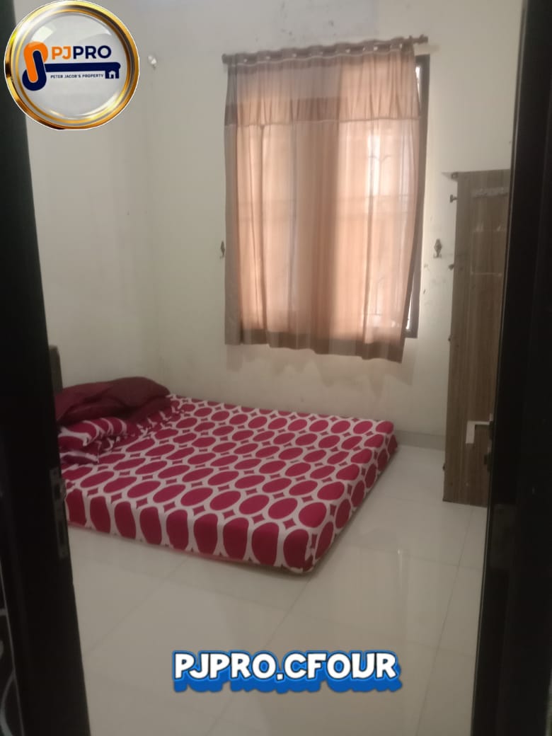 Dijual Rumah 2lantai Bebas Banjir di Candrabaga Bekasi