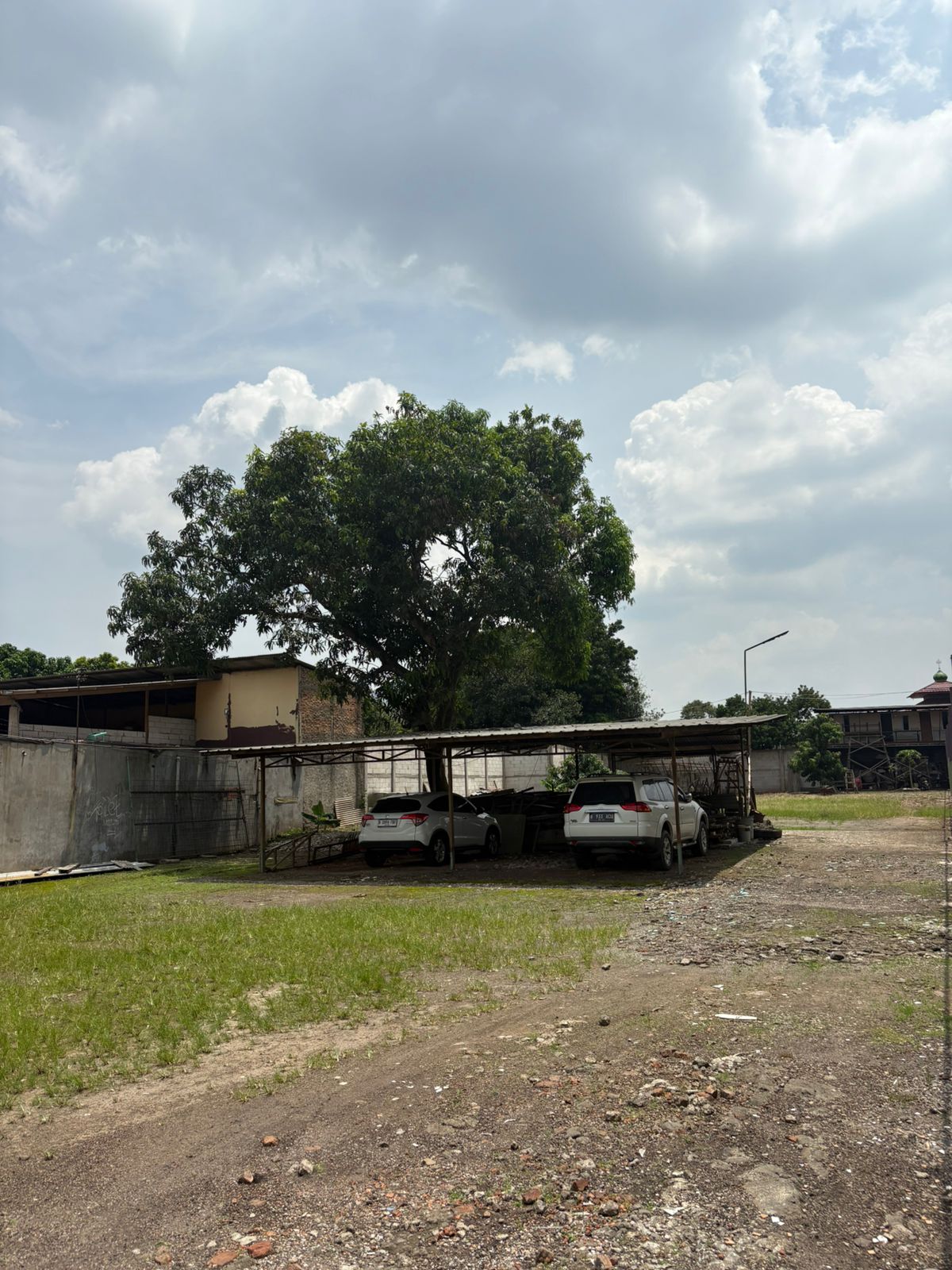 Jual tanah kosong luas di Setu, Kabupaten Bekasi