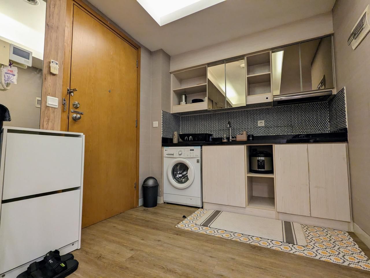 Dijual apartemen The Mansion Bougenville 2BR jadi 1 furnished