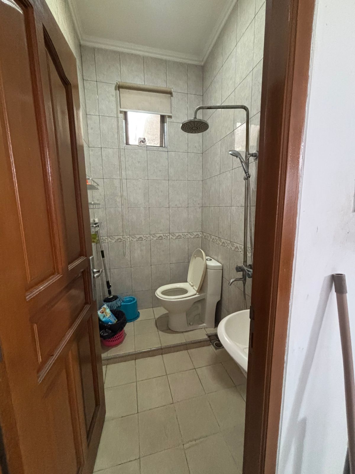 Jual rumah hook modern siap huni di Punai IV, Bintaro Sektor 2