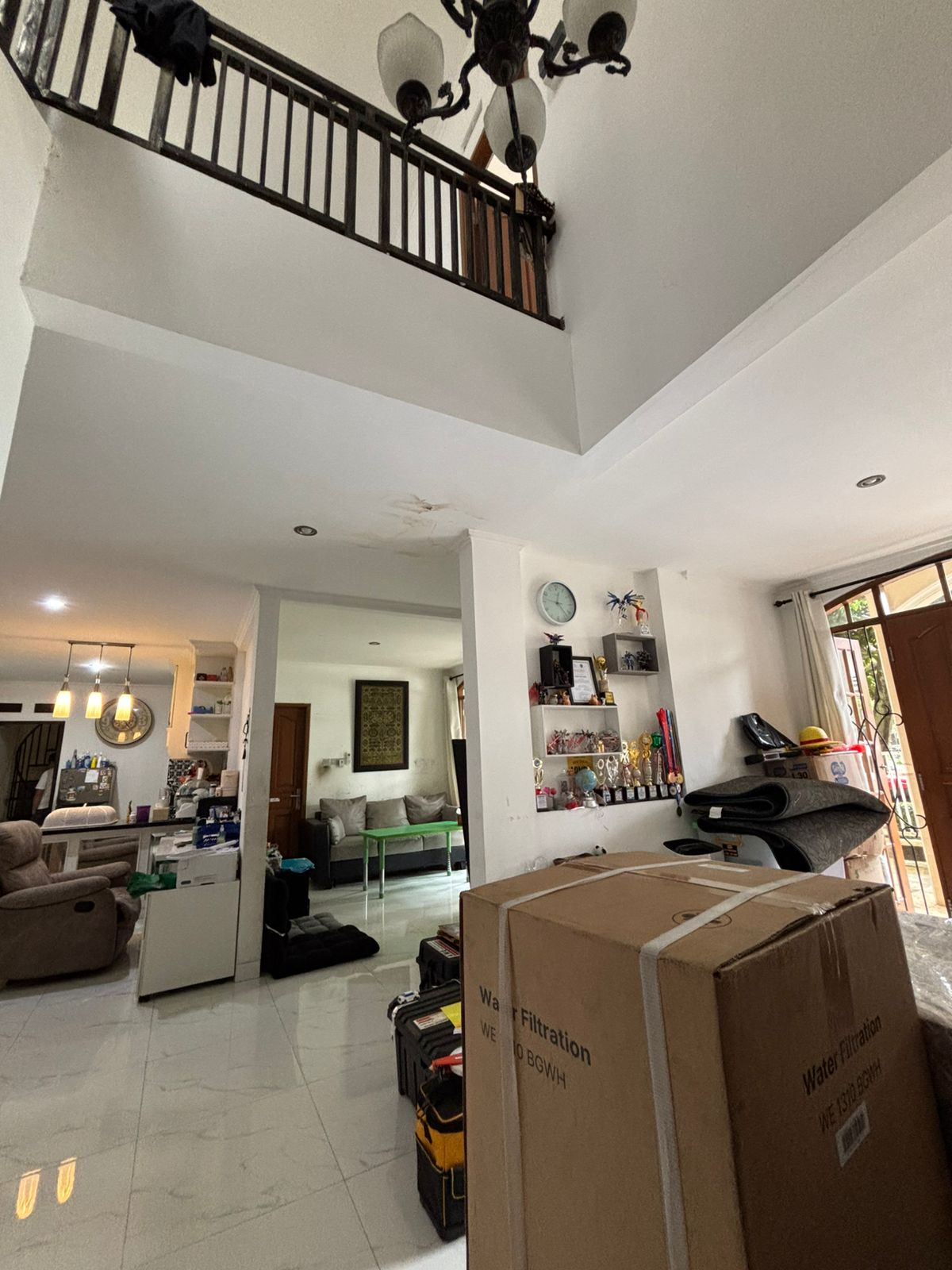 Jual rumah hook modern siap huni di Bintaro Sektor 2, Ciputat