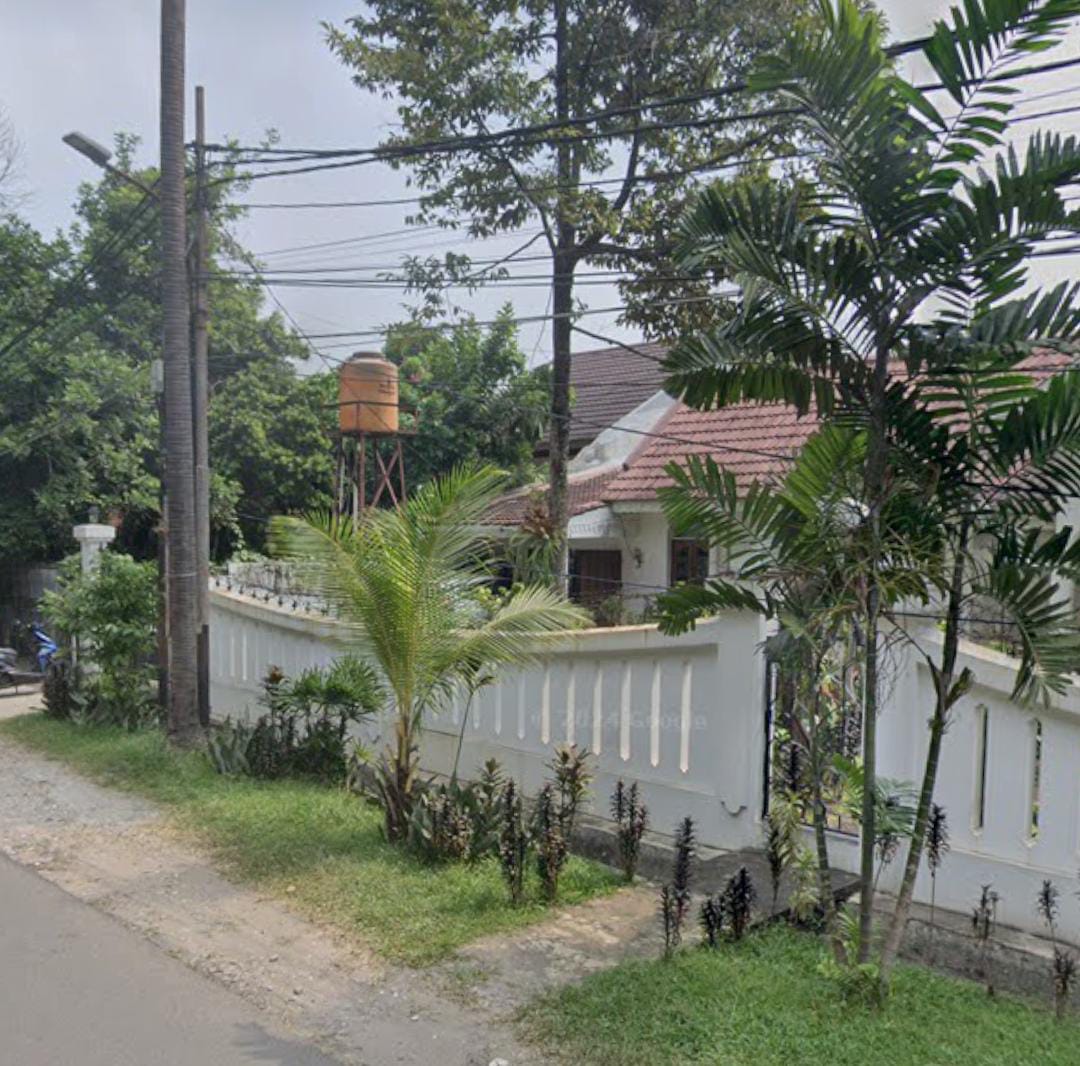 Jual rumah mewah dan luas di Delman Utama, Kebayoran Lama, Jakse