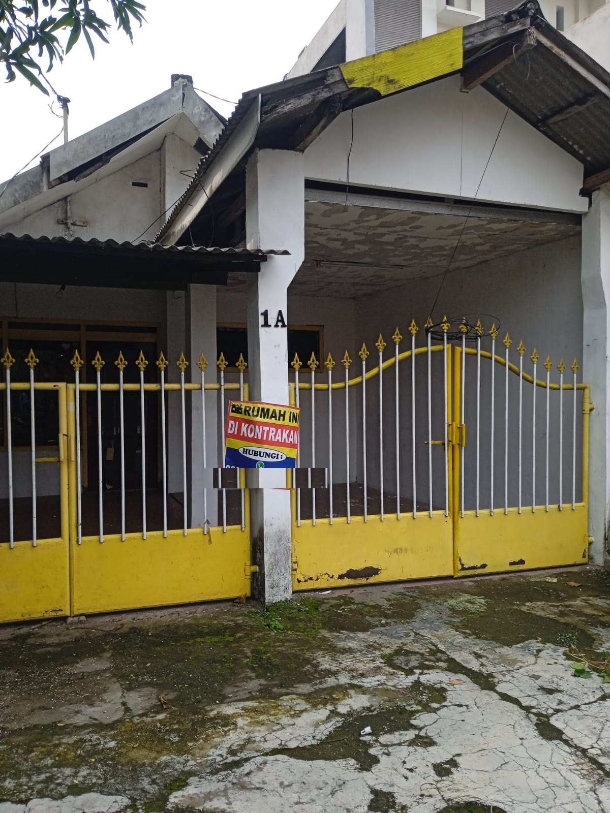 rumah disewakan dukuh kupang timur surabaya