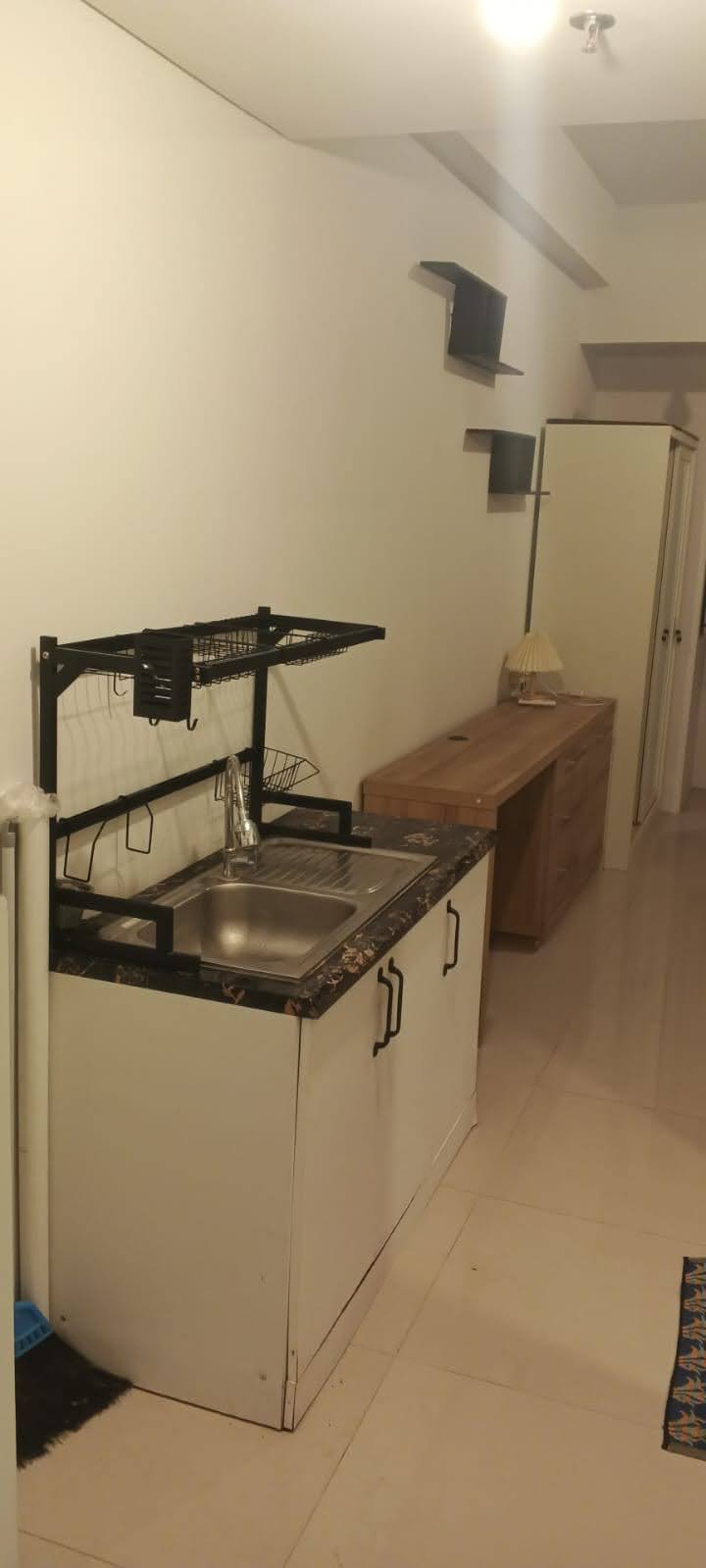 Sewa Apartement CORNELL Lantai 18 Full Furnish Surabaya